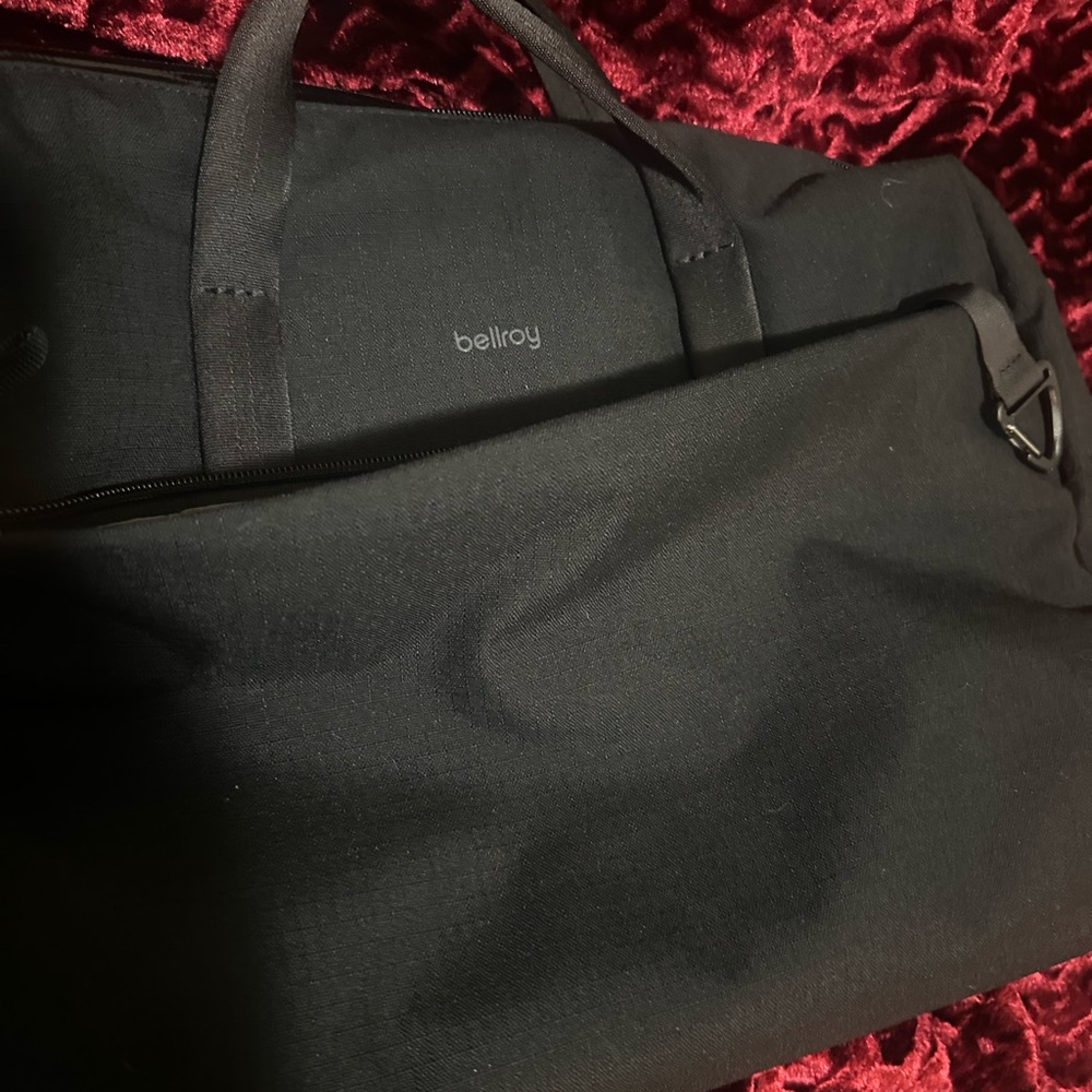 Bellroy Messenger Bag - Picture 5 of 13